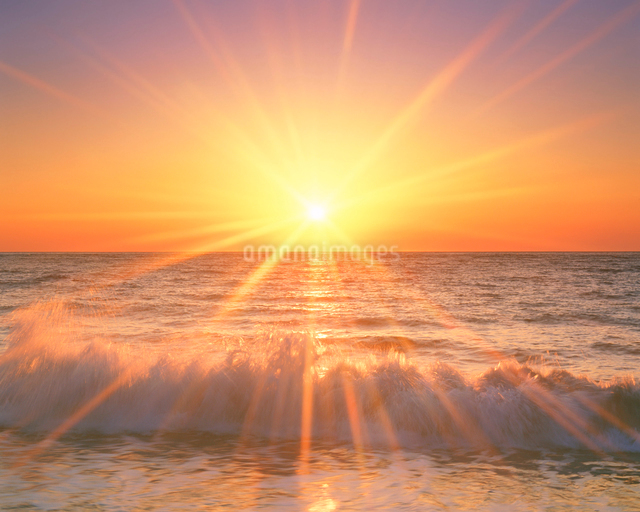 海と日の出の写真 - 無料の高画質写真をダウンロードFreepik