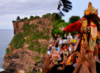 バリ島ウブド街の散策からケチャダンスを堪能する激安ツアー ランチ付き バリ恋ツア