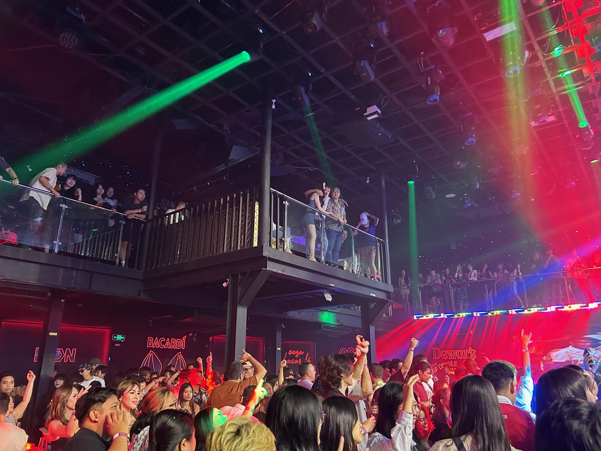 フィリピン・セブ 今、一番 ! セブを代表する人気クラブCebu