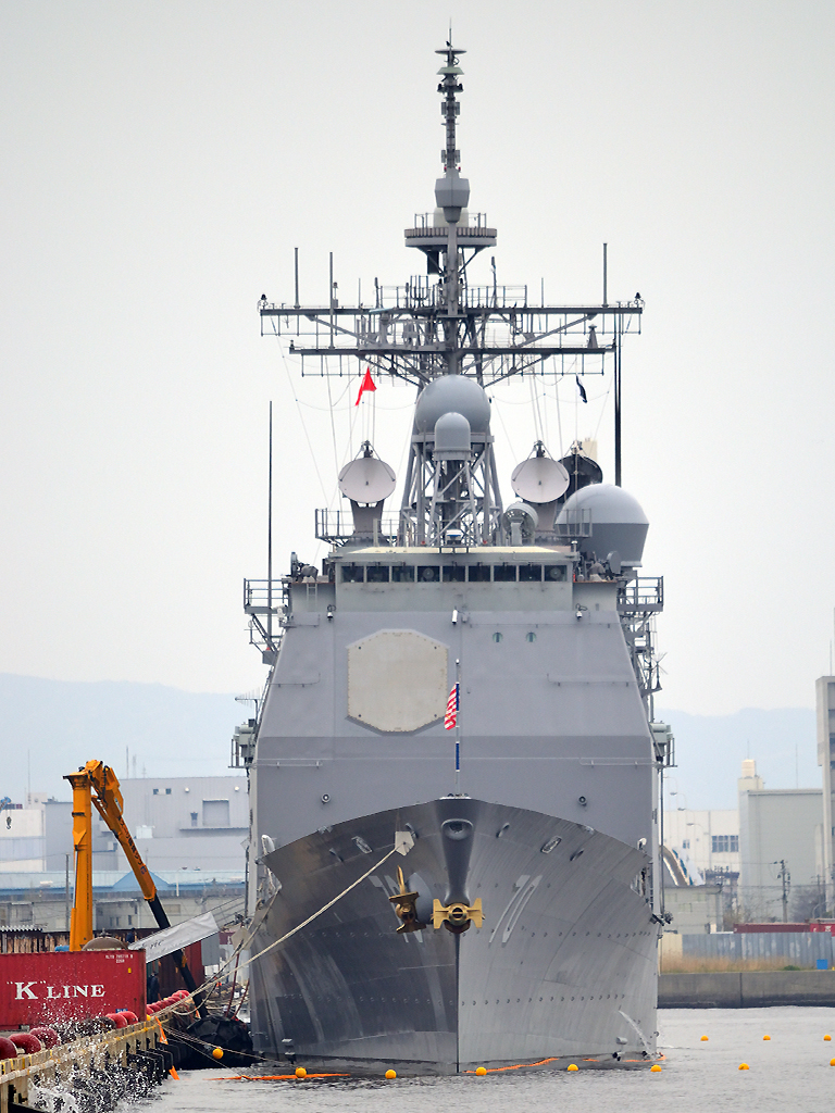 大阪に寄港の強襲揚陸艦アメリカが出港 多くの人ら手をふり「さようなら」の声も Yahoo!ニュース