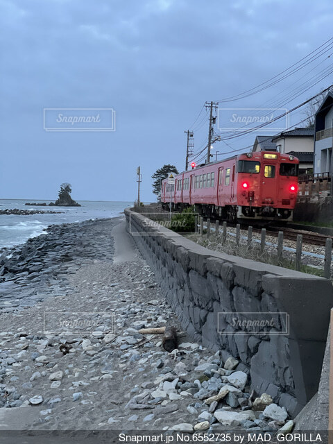 3ページ目雨晴海岸の写真素材写真素材なら「写真AC」無料 フリー ダウンロードOK