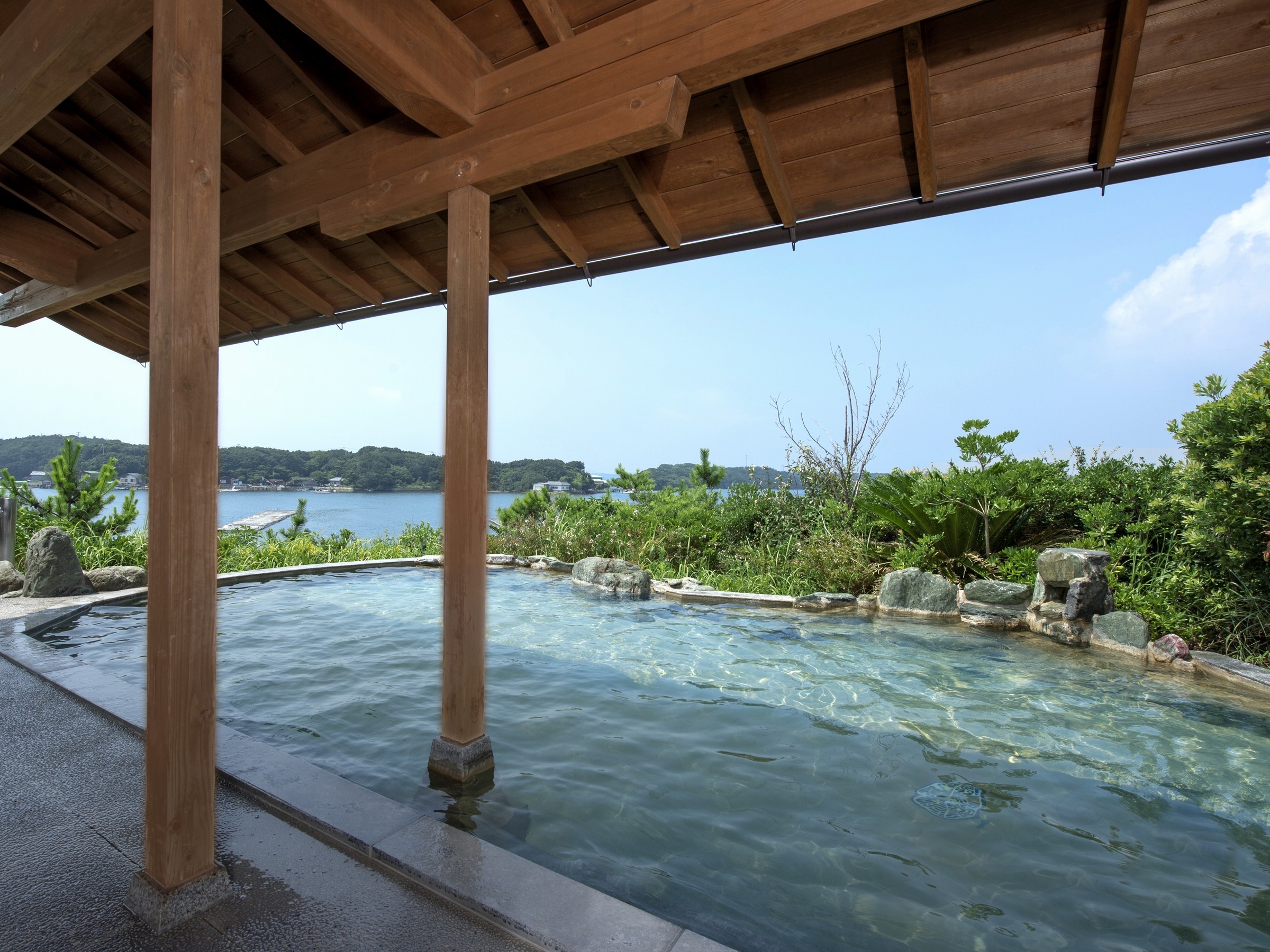 地元へ感謝を💐志摩市民限定 日帰り温泉500円地元•志摩市の皆様へ 30周年の感謝を込めた志摩市民限定の特別企画✨