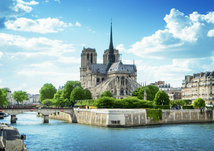 パリのセーヌ河岸 - 世界遺産SEKAI ISAN -