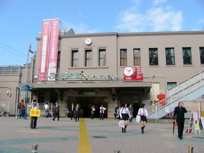 上野駅、どの改札から出れば最短？ 不忍口、中央改札、公園改札を解説 - 日本の観光メディアMATCHA