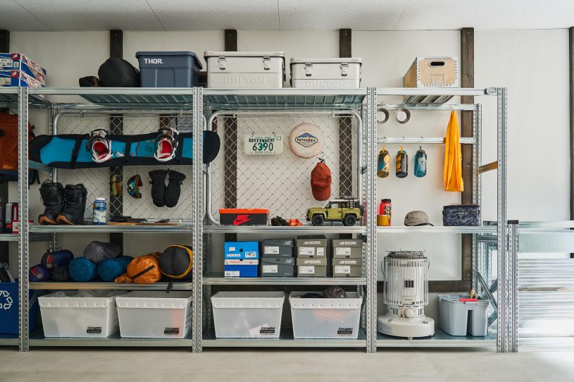 玄関土間収納 キャンプ・アウトドア用品に便利！リフォーム・リノベーション事例7選を紹介NEWS & MAGAZINE大阪のリノベーションならワンストップ型のクジラ株式会社不動産・設計デザイン・施工・リフォーム中古マンション・中古戸建