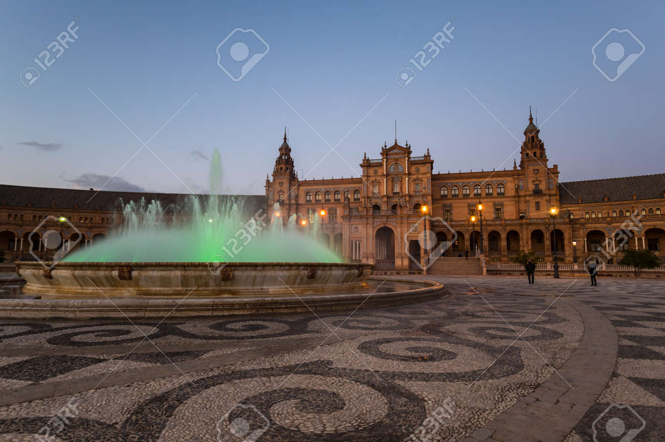 旅と英語93 スペイン広場 ローマ新庄知慧のブログ