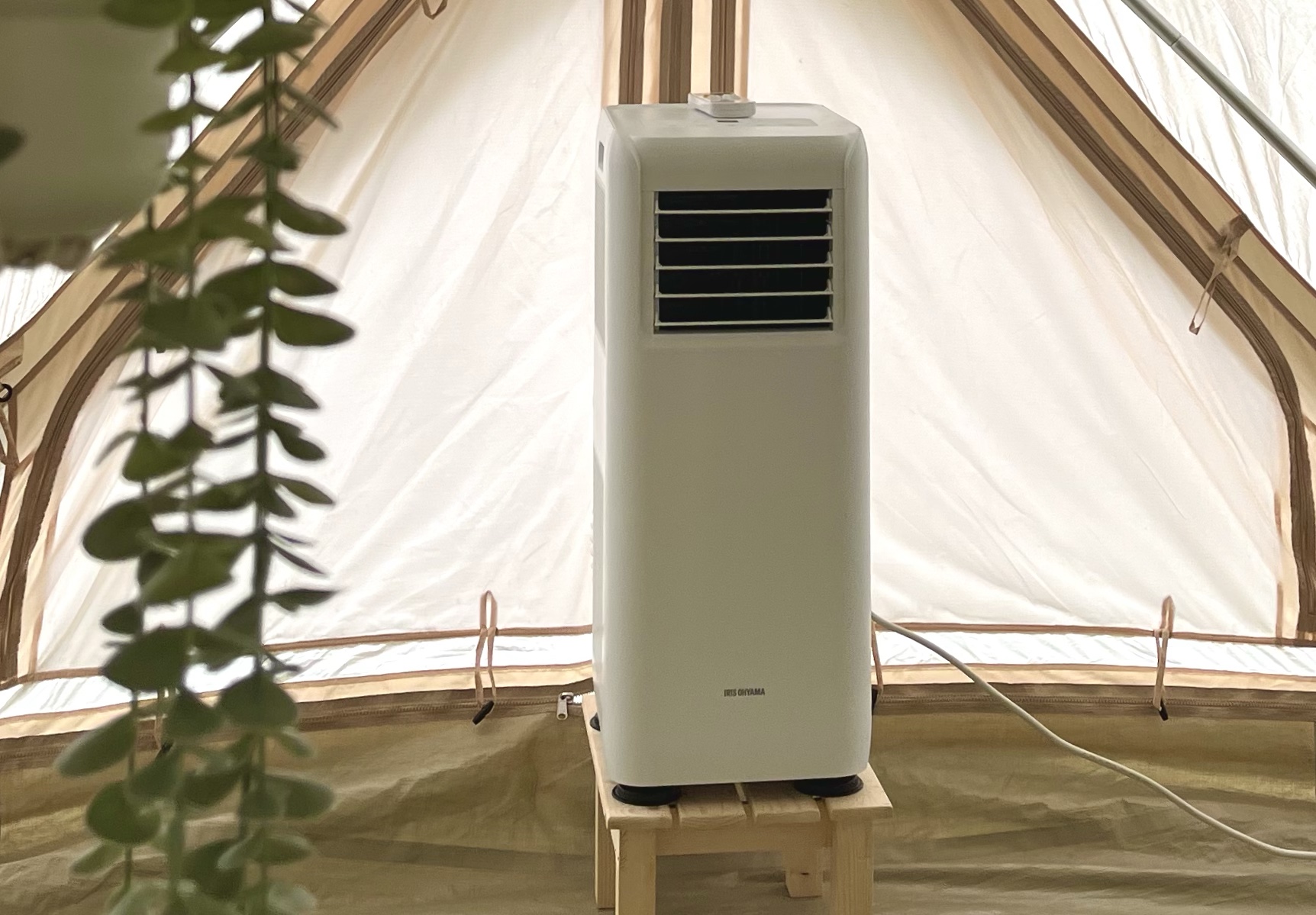 ドームテント内も冬バージョンです❄️ 各サイトにこたつをご用意しております！ もちろんエアコンも付いておりますので、温まりながらグランピングを楽しめます💖ufufuvillageウフフビレッジグランピングキャンプ静岡県伊豆月ヶ瀬伊豆旅行ドームテント