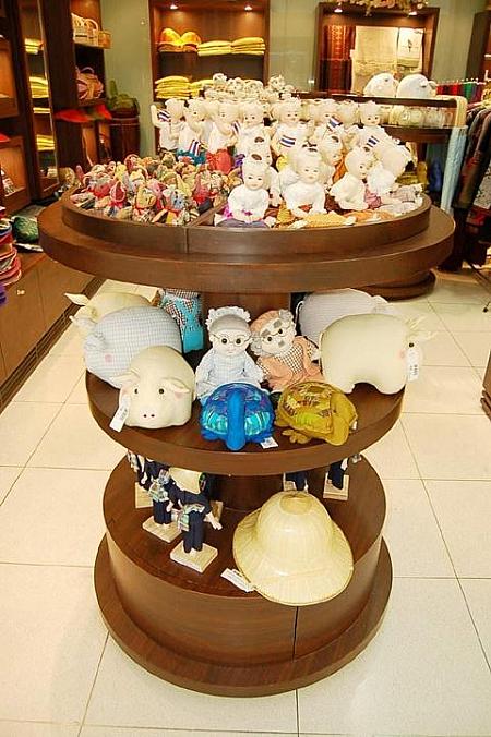 2024年最新版 バンコク・スワンナプーム空港で買えるお土産情報サクのバンコク生活日記