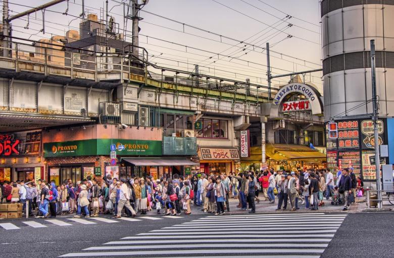 上野駅「アメ横」に近い出口はどこ？最寄りの不忍改札や中央改札からのアクセス方法を写真解説 - れきちり散歩
