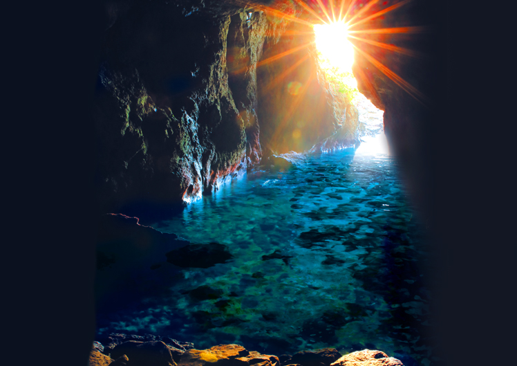 青の洞窟と空中展望台スカイバード -石川県 の詳細情報ことりっぷ