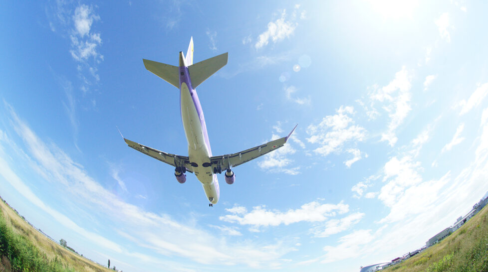 伊丹空港で飛行機撮影ならここ！定番スポットと実際に撮った写真をご紹介シテイリョウコウ