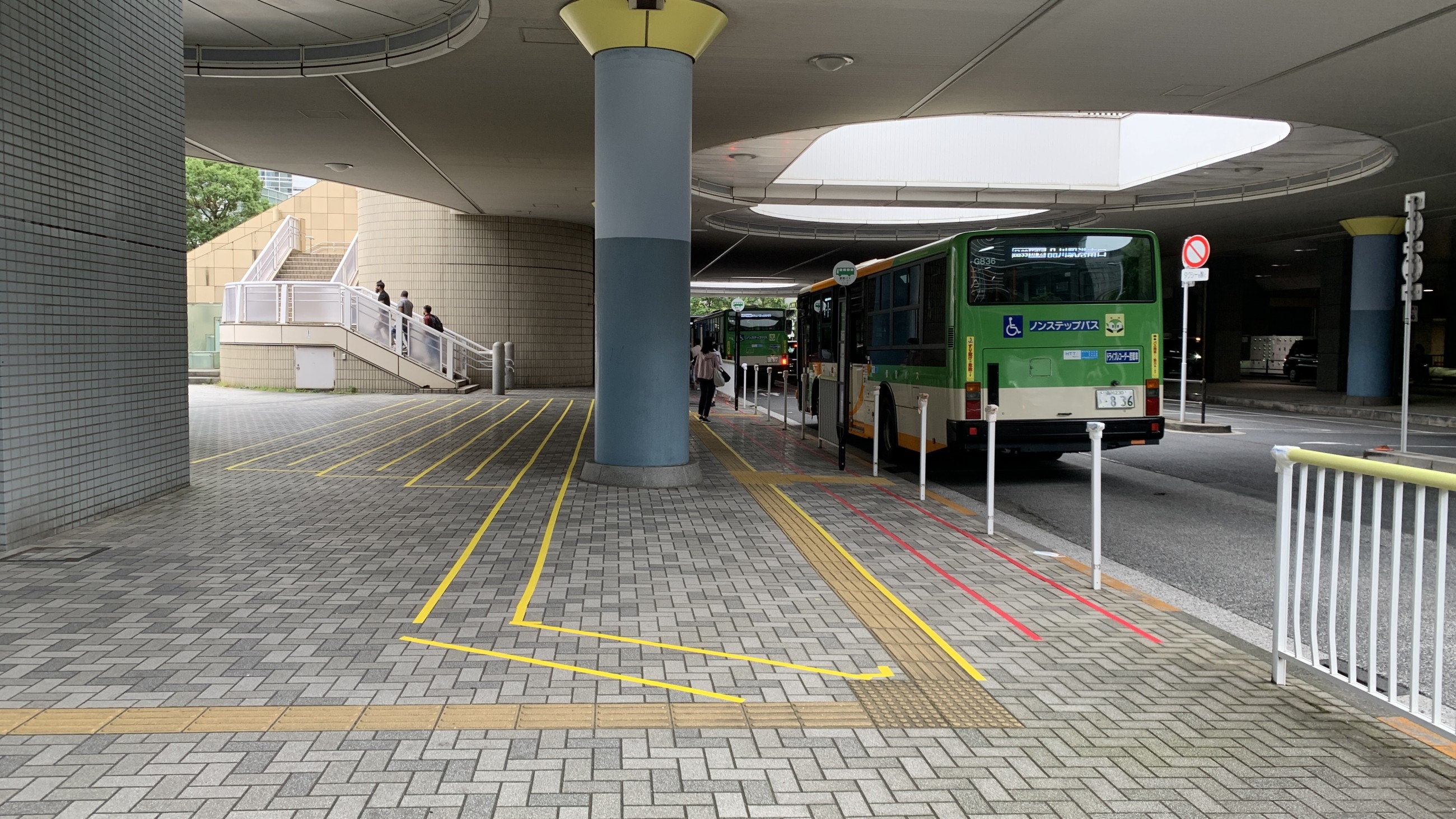 品川駅の港南口への行き方 各路線改札からの経路