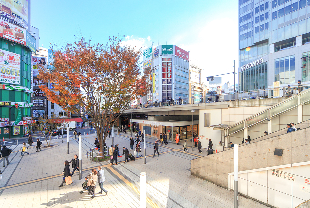 新宿駅待ち合わせ場所わかりやすいTikTok