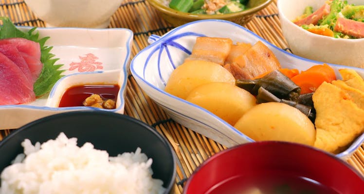 与那覇前浜ビーチ周辺のグルメ 5選トリップアドバイザー