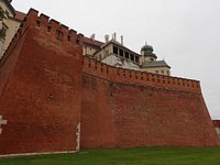 ヴァヴェル クラクフの真珠を訪ねる - 料金表、無料ツア