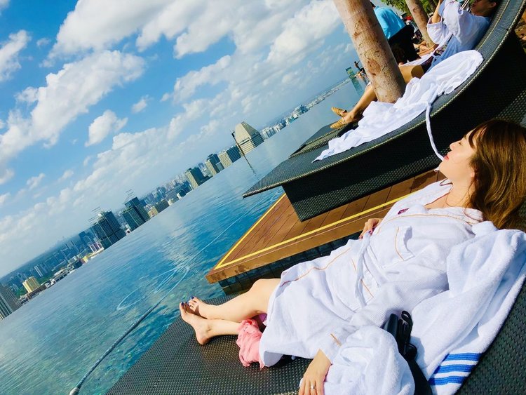 マリーナベイサンズはシンガポールの人気高級ホテル！部屋やプール、カジノを徹底紹介NEWT ニュート