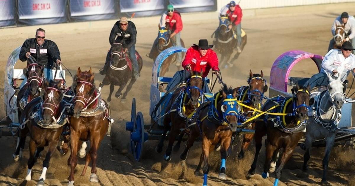 世界最大のアウトドア・ショー「カルガリー・スタンピード」 - 「カナダ氷河湖を楽しむ旅」のオーダーメイド見積もり