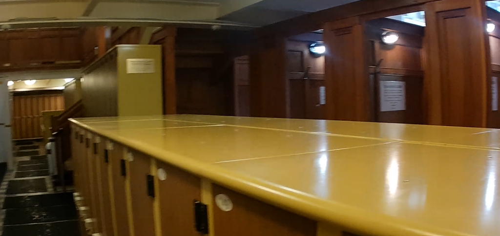 ハンガリー セーチェニ温泉 チェス温泉TRIP SPICE-モロッコ雑貨と世界の旅ガイド