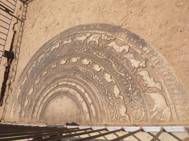 スリランカ産 ムーンストーン 直径16mm 丸玉