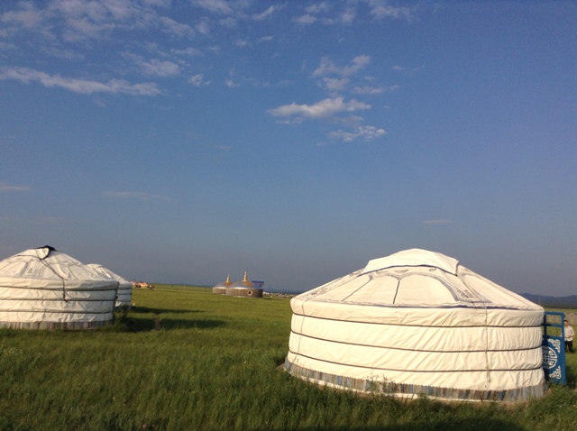 モンゴル高原の文化に触れるパオ ゲル 公益財団法人