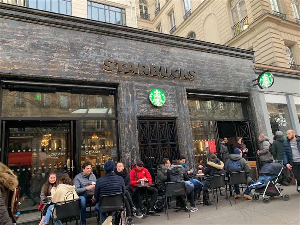 パリのオペラ座近くにある豪華スターバックスに行ってきた - wakamaga