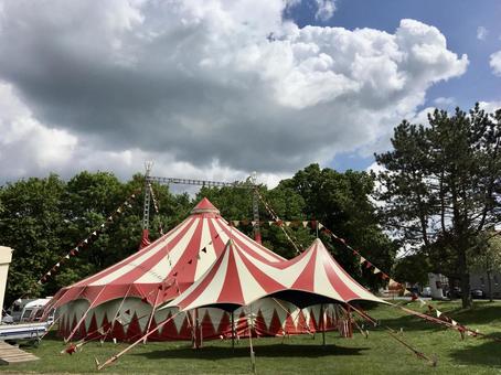 オートバイサーカス小屋の写真素材1396346- PIXTA