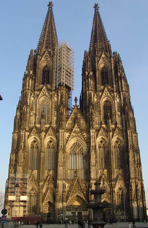 ケルン大聖堂はドイツにある世界遺産の絶景スポット！特徴や歴史などを解説NEWT ニュート