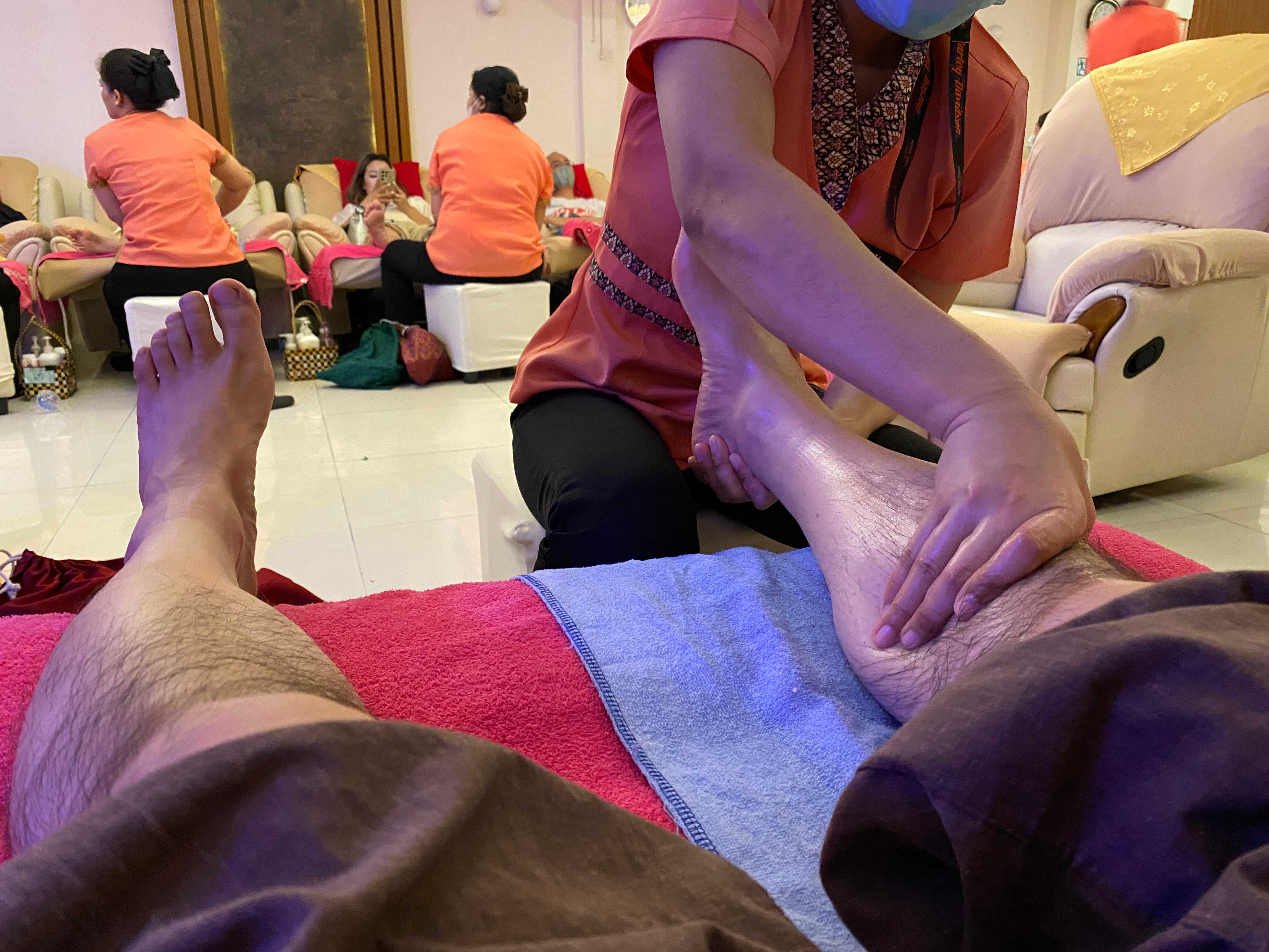 バンコク夜遊びスポット人気エリアとおすすめバー&クラブ