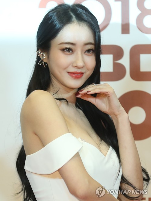 BABYMONSTER、デビュー曲「BATTER UP」ダンス練習映像を公開 爆発的なエネルギー - Kstyle