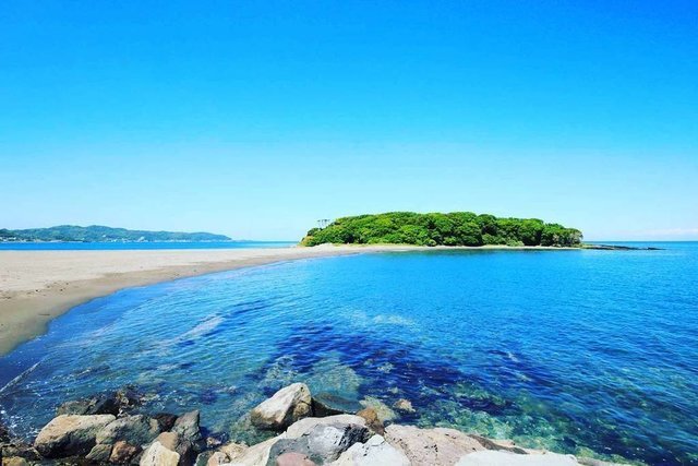 2025年最新 関東周辺の秘境ビーチ5選！アクセス方法と穴場スポットを徹底紹介 - ほし旅アッシュ