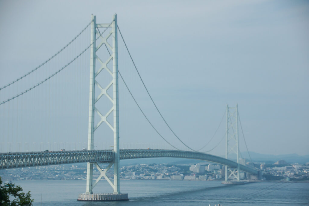 開通から26年の「明石海峡大橋」 2年前に世界一位でなくなってた？！神戸市公式note