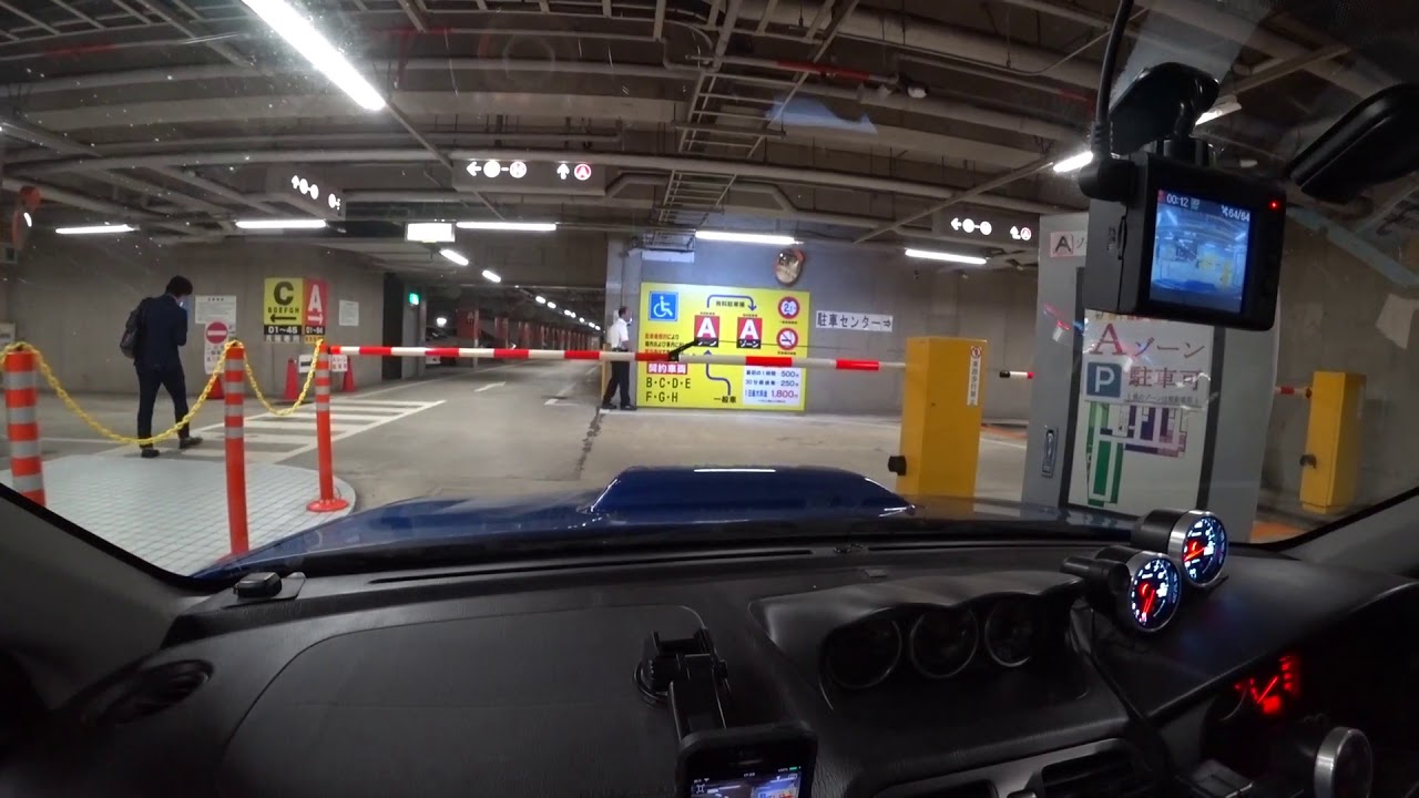 梅田スカイビル・ウェスティン大阪 厳選14駐車場！展望台・映画・夜景に安い最大料金・予約ならここ！駐車場の神様