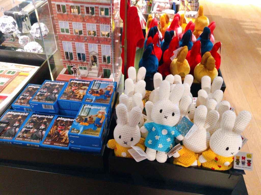 オランダのお土産はこれで完璧！お菓子＆雑貨13選と購入できる場所