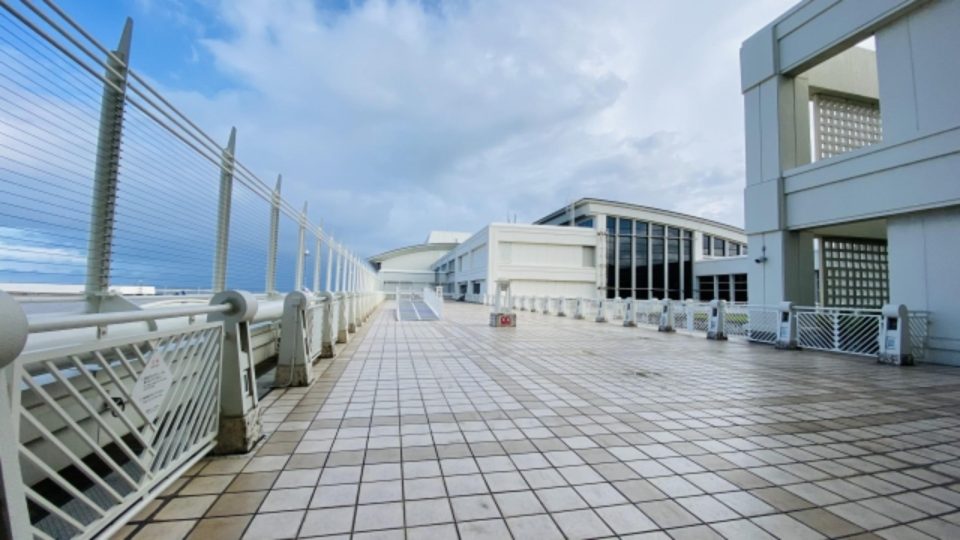 那覇空港 見学者デッキ 沖縄県の夜景 営業時間や駐車場情報など夜景FAN