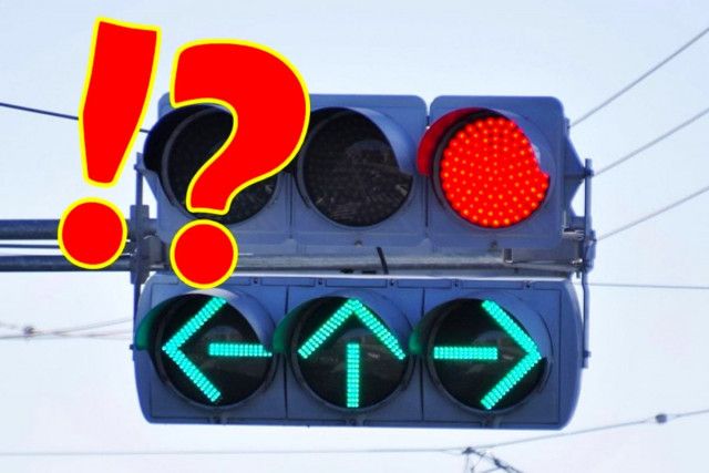 青色の灯火の矢印この信号に対面する車特定小型原動機付自転車や軽車両、二段階の右折方法により右折する一般原動機付自転車を除くは、交差点を右折することができる。TikTok