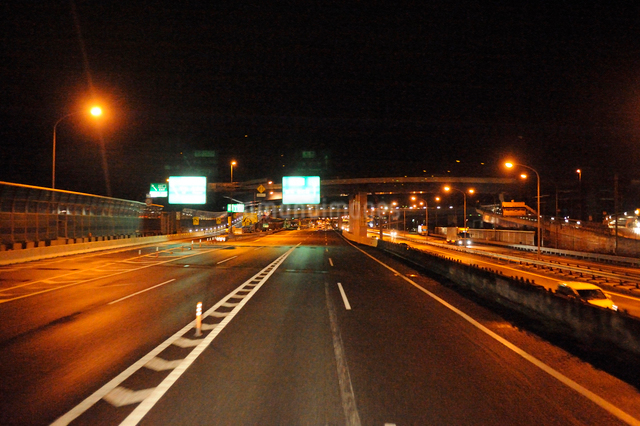 夜の高速道路 写真素材695633- フォトライブラリ