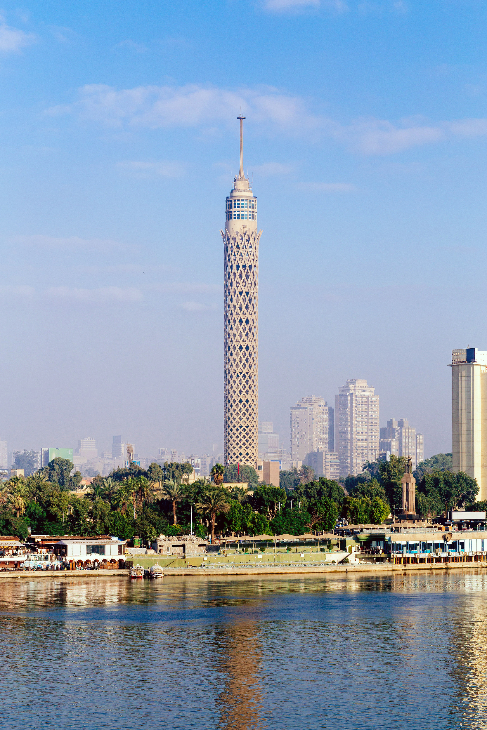 エジプト カイロ市内からピラミッドが見える？EgyptCan you