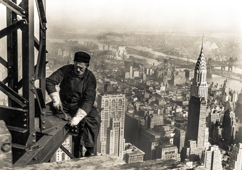 NYクライスラービル、揺らぐ運営 地主が立ち退き要求 - 日本経済新聞