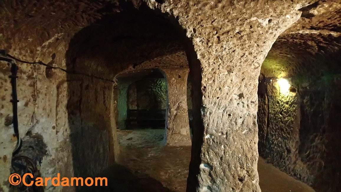 デリンクユ地下都市 - Viatorビアター