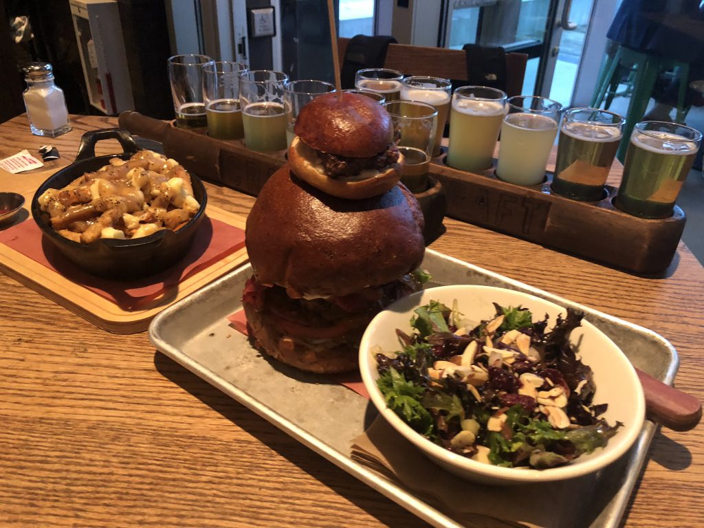 グランビル・アイランドの名物、本当に美味しい？本音が聞きたい方はぜひ！ワーホリ・エリナのバンクーバーライフTORJA