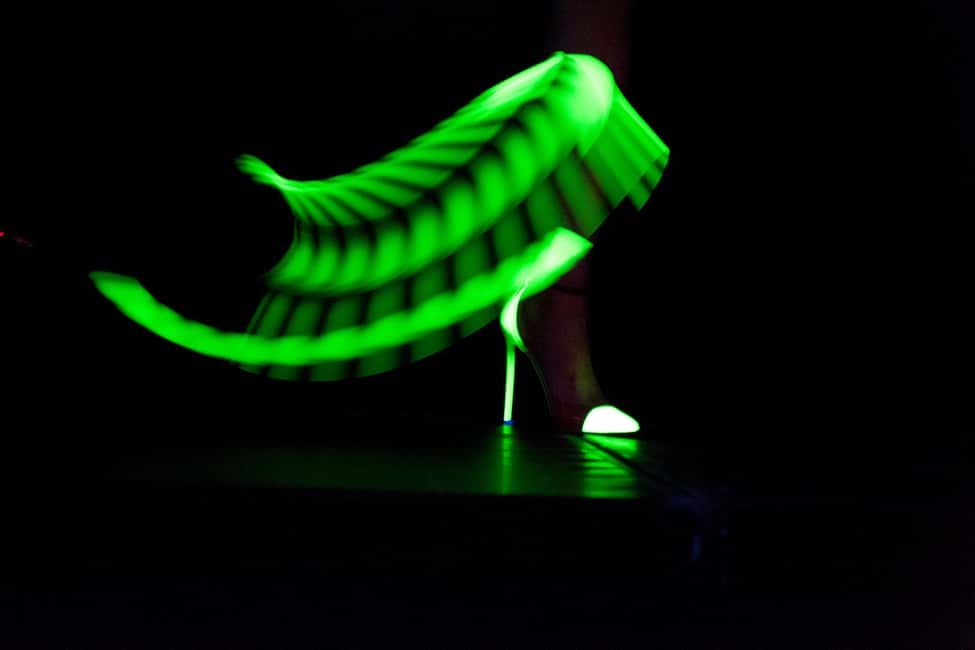 パリクレイジー・ホース・キャバレー・ショーとディナーGinger 即日発券楽天トラベル 観光体験