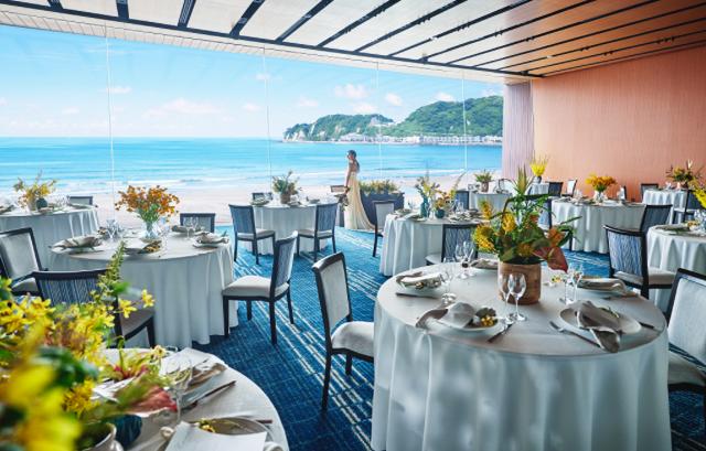 神奈川県の潮風を感じる海の見えるチャペル４選DRESSY 公式 ウェディングドレス・ファッション・エンタメニュース
