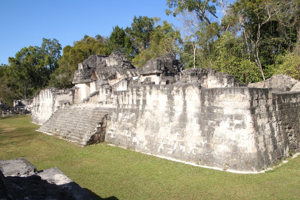 世界遺産ティカル遺跡観光Belize Concierge