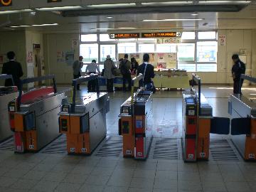 竹田駅 京都府京都市営地下鉄烏丸線、近鉄京都線。2008年訪問『乗り鉄』中心ブログ 踏破編