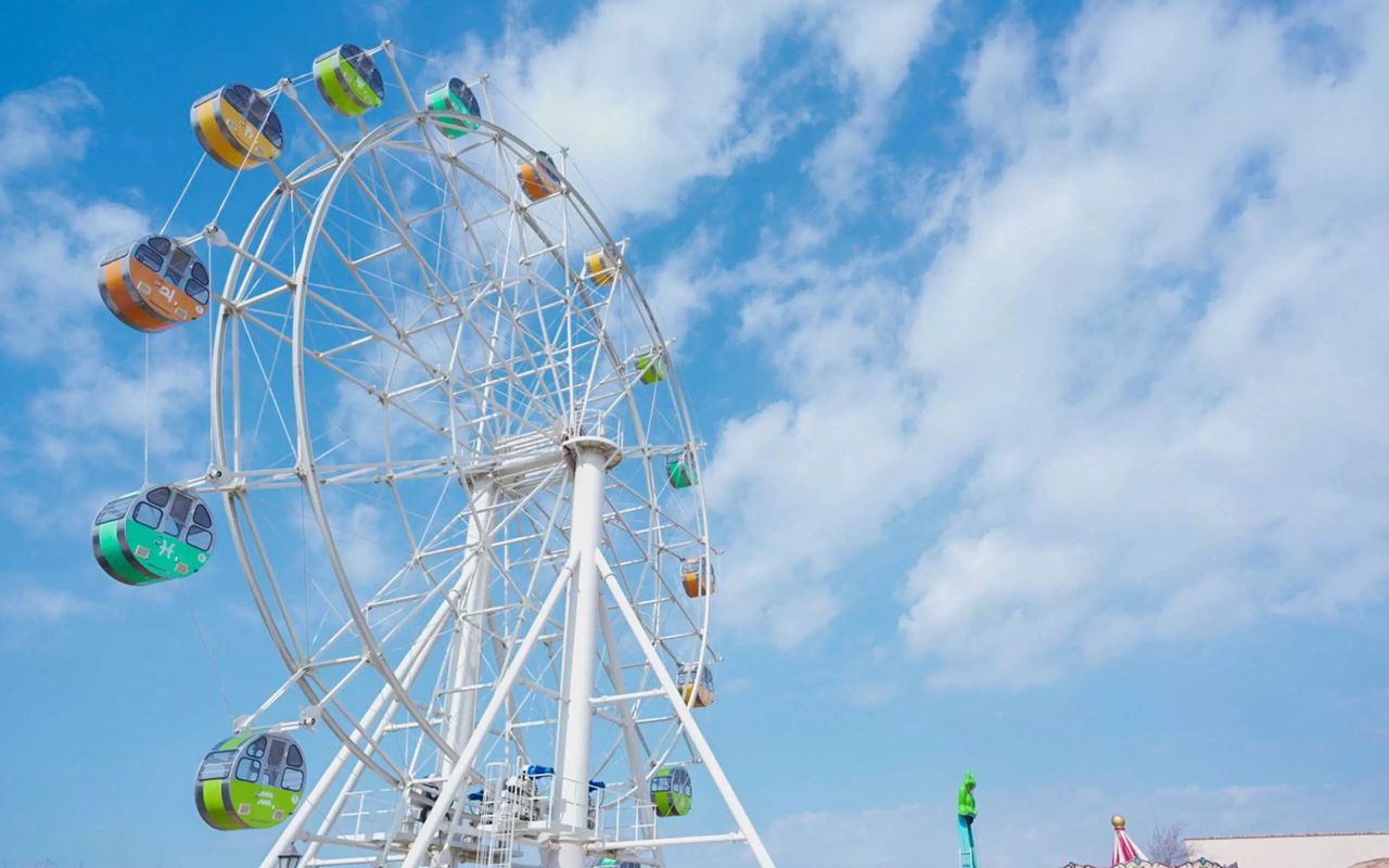 初日の出はソレイユの丘の観覧車から！ 長井海の手公園 ソレイユの丘PARKFUL公園をもっと楽しく、もっと身近に