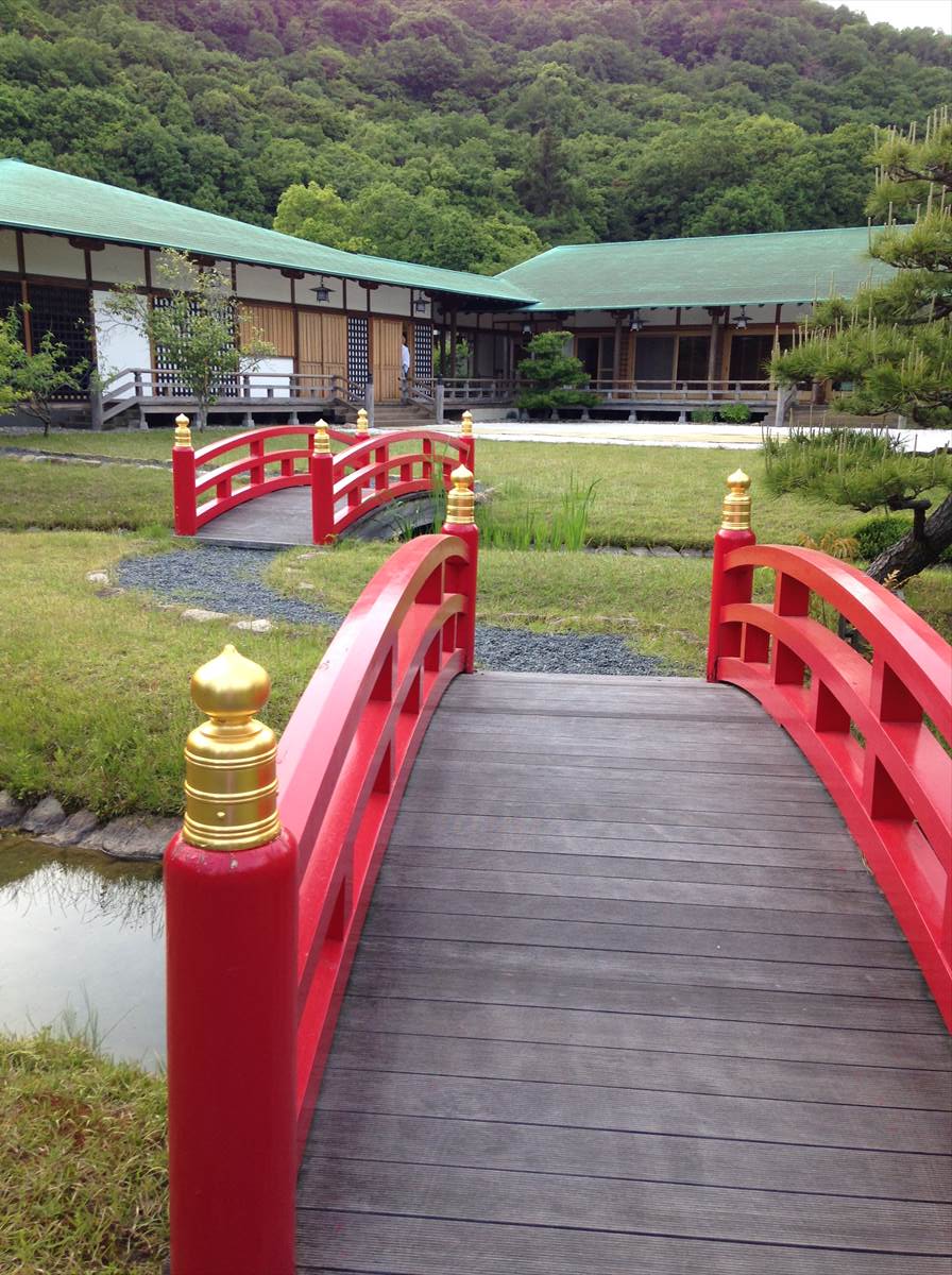 旅殿 御所 社乃森株式会社