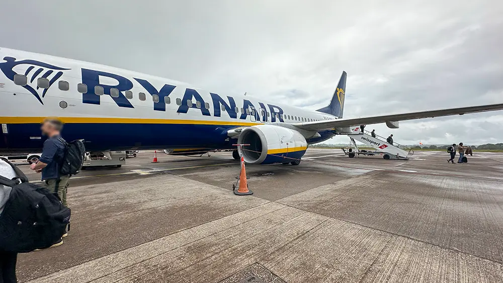 2ポンドで乗れる！ガトウィック空港やルートン空港とロンドン市内を結ぶ格安バス「easyBus イージーバス 」のチケット購入方法FootyTix-海外サッカーチケット攻略ブログ