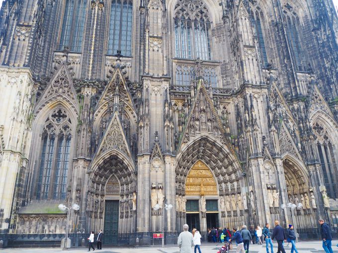 ドイツ ケルン大聖堂 夜景の写真素材34606580- PIXTA