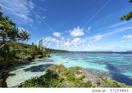ロイヤルティ諸島ホテル・宿泊予約が安い