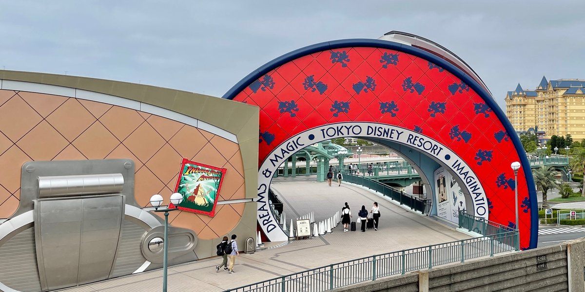 先日、 イクスピアリと、 ボンボヤージュに